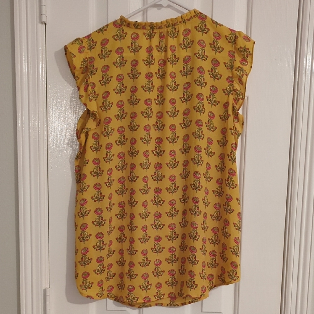 LOFT Peony Ruffle Split Neck Top, Large - Picture 6 of 12